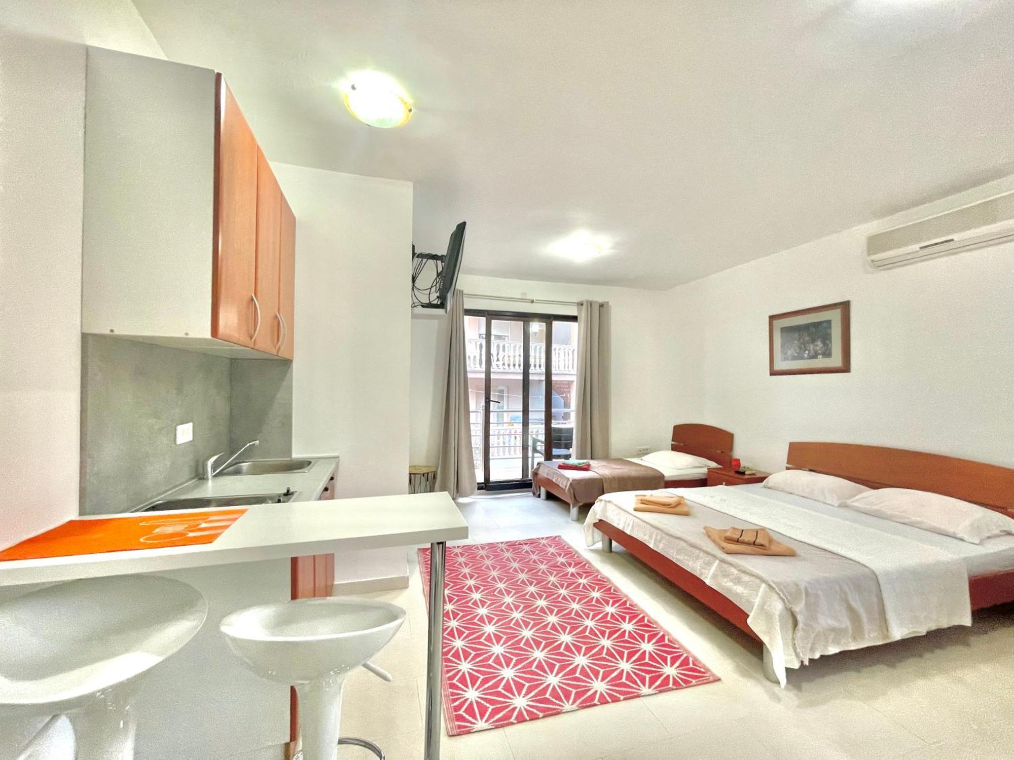 Tp 777 Daire Budva